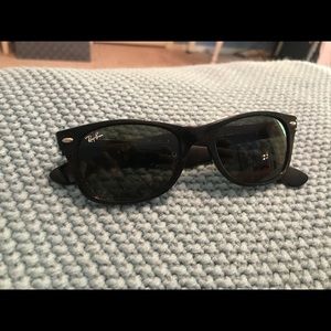 Ray ban sunglasses
